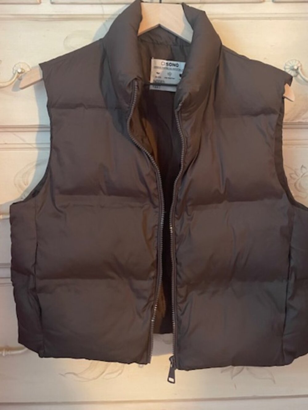 Ci Sono Brown Cropped Padded Vest- size large